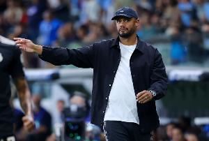 孔圣!十人拜仁送巴黎欧冠赛季首败,开局16连胜继续刷新纪录